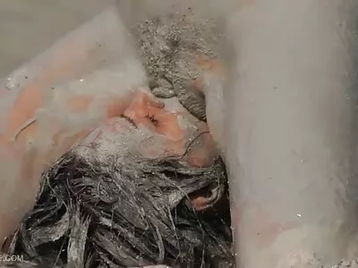 فاک او بلوند در چرم داستانهای تصویری سکسی مبل