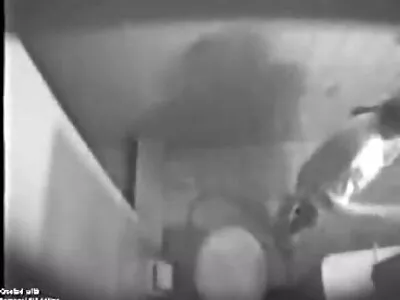 شگفت زده دختر را سکس خوردن پستان آنیل کرد